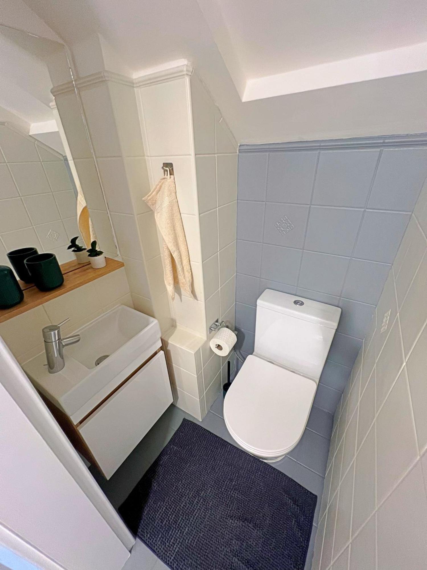 Mezonetovy Apartman V Centru Praga Exterior foto